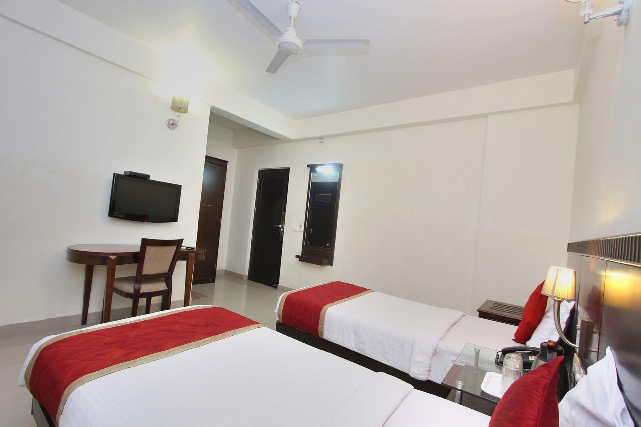 Hotel Amshi International Bengaluru Zewnętrze zdjęcie